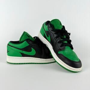 Nike Air Jordan 1 Low Lucky Green Sneakers Boy's 5Y 55360-065 Athletic
